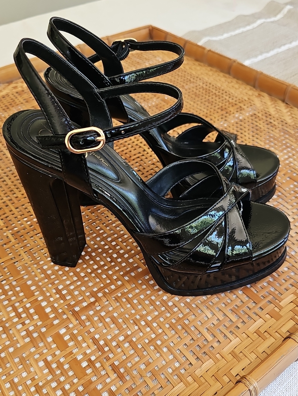 Jessica Simpson Black Patent Platform High Heel Sandals 6.5